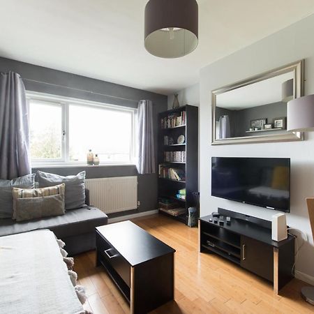 Chesterton Court Apartment Глостер Экстерьер фото