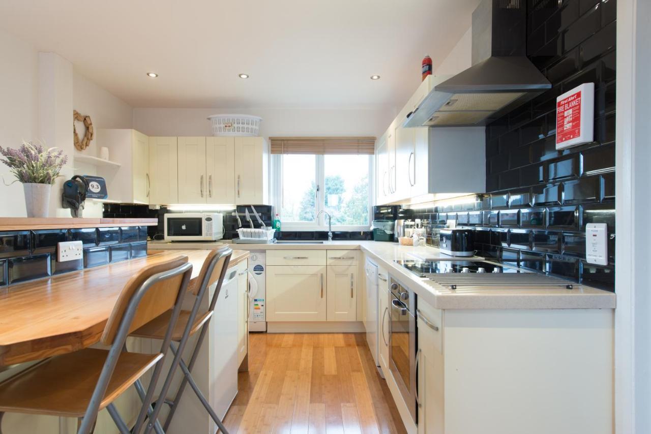 Chesterton Court Apartment Глостер Экстерьер фото